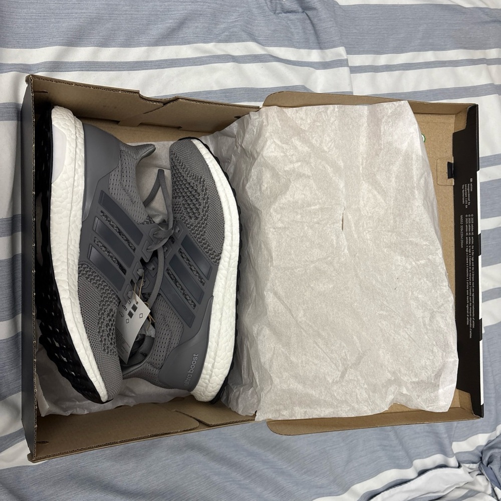 Adidas Men's grey Athletic Shoes